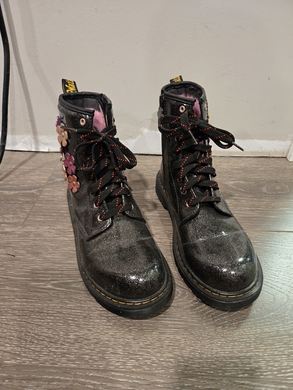 Dr. Martens Boots With Flower Accents - Picture 2 of 7
